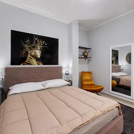 Villa Nina Central Rooms 3* 레조디칼라브리아