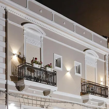 Villa Nina Central Rooms 3*