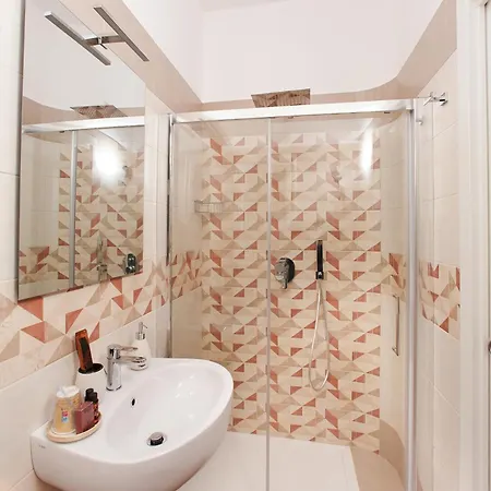 Villa Nina Central Rooms